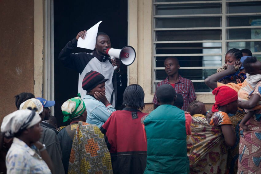 Families displaced by fighting in eastern Congo set up camp on the outskirts of Goma
